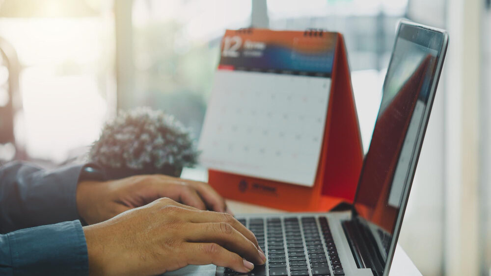 O agendamento online permite que sua clínica esteja disponível 24 horas por dia e 7 dias por semana.